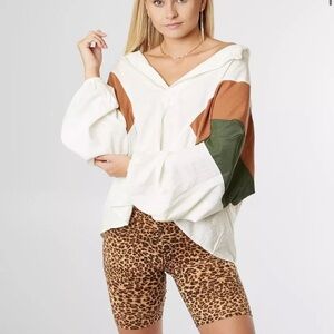 Free People Beating Hearts Oversized Top Blouse Size Small Boho Green Linen